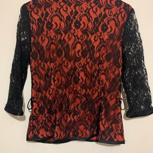 Red & Black Lace Bolero Jacket Gothic Witchy Vixen Style (Gilani, Size 10) - Picture 2 of 7